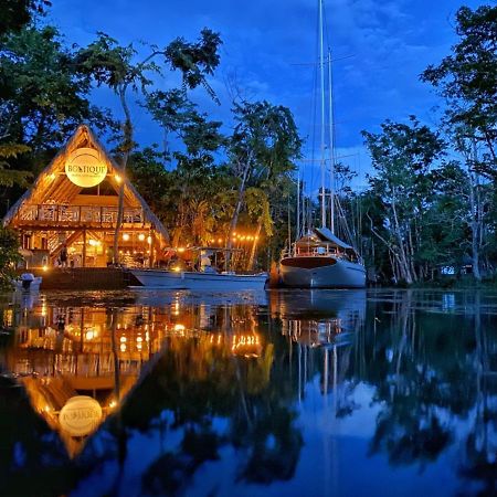 Boatique Hotel And Marina Rio Dulce Ngoại thất bức ảnh